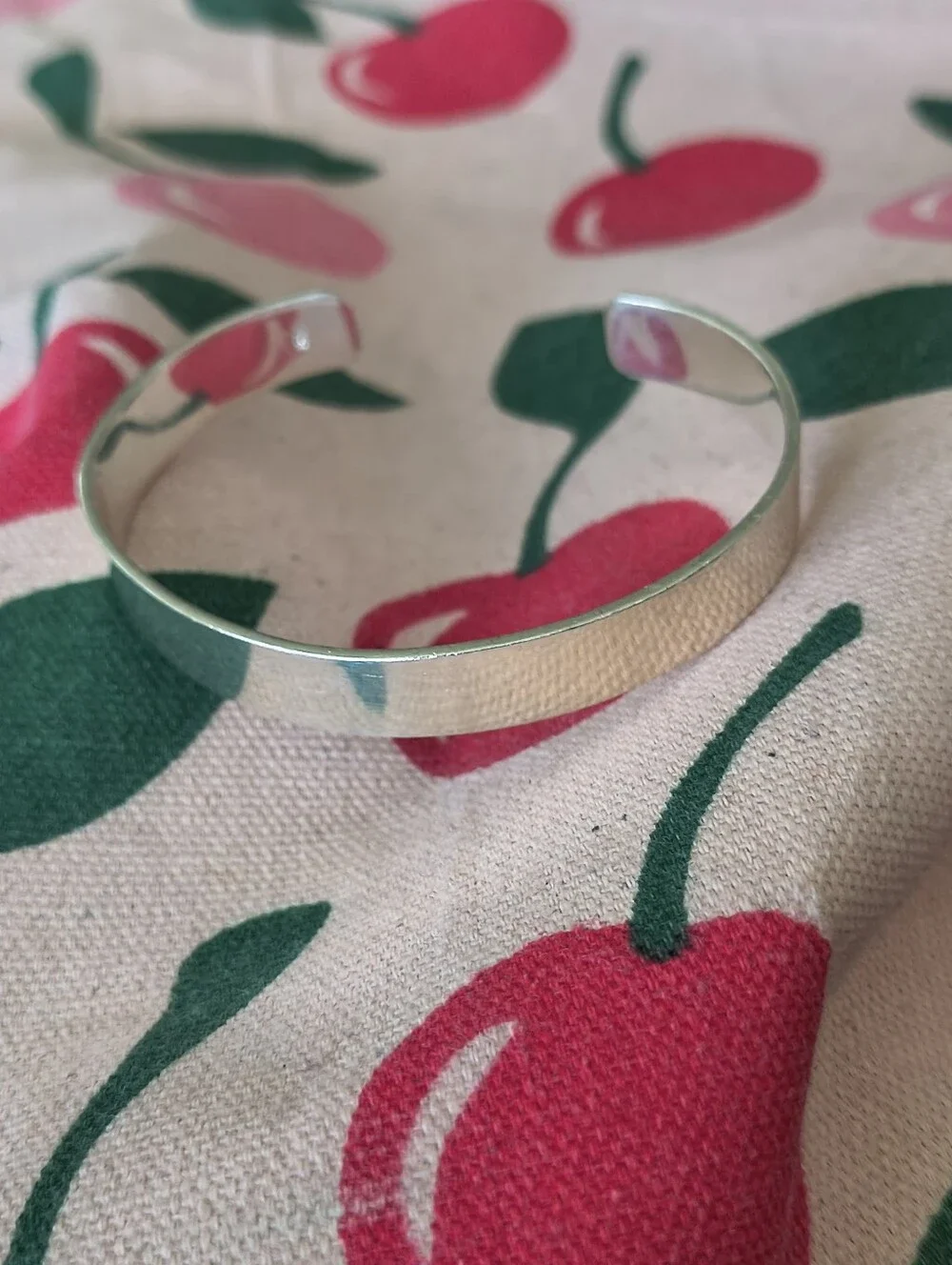 Beautiful Unisex Sterling Silver Cuff Bracelet. Estate Find. Can Be Engraved